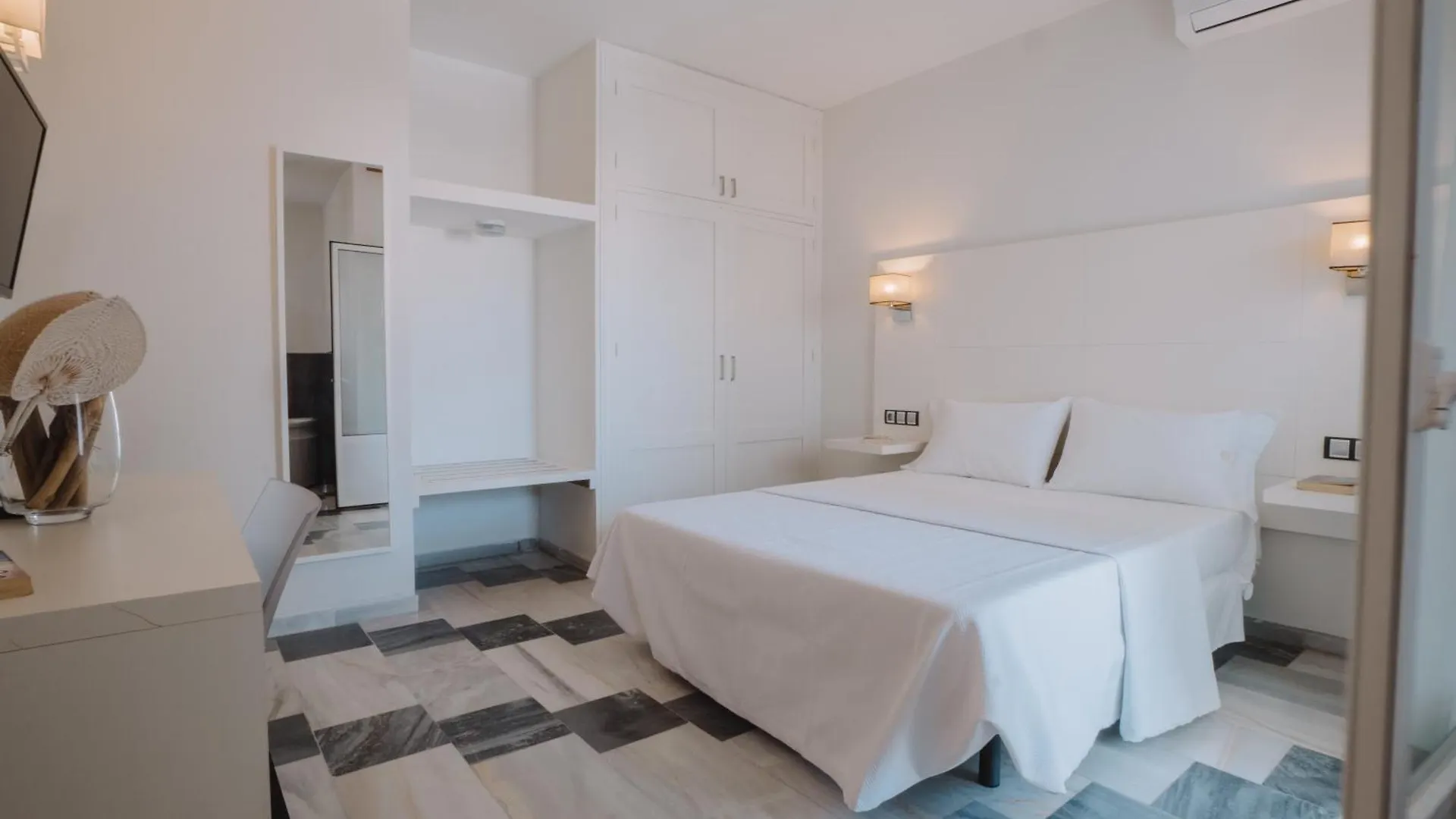 Hostal Las Gaviotas Del Cabo San Jose  2*, San Jose (Almeria)