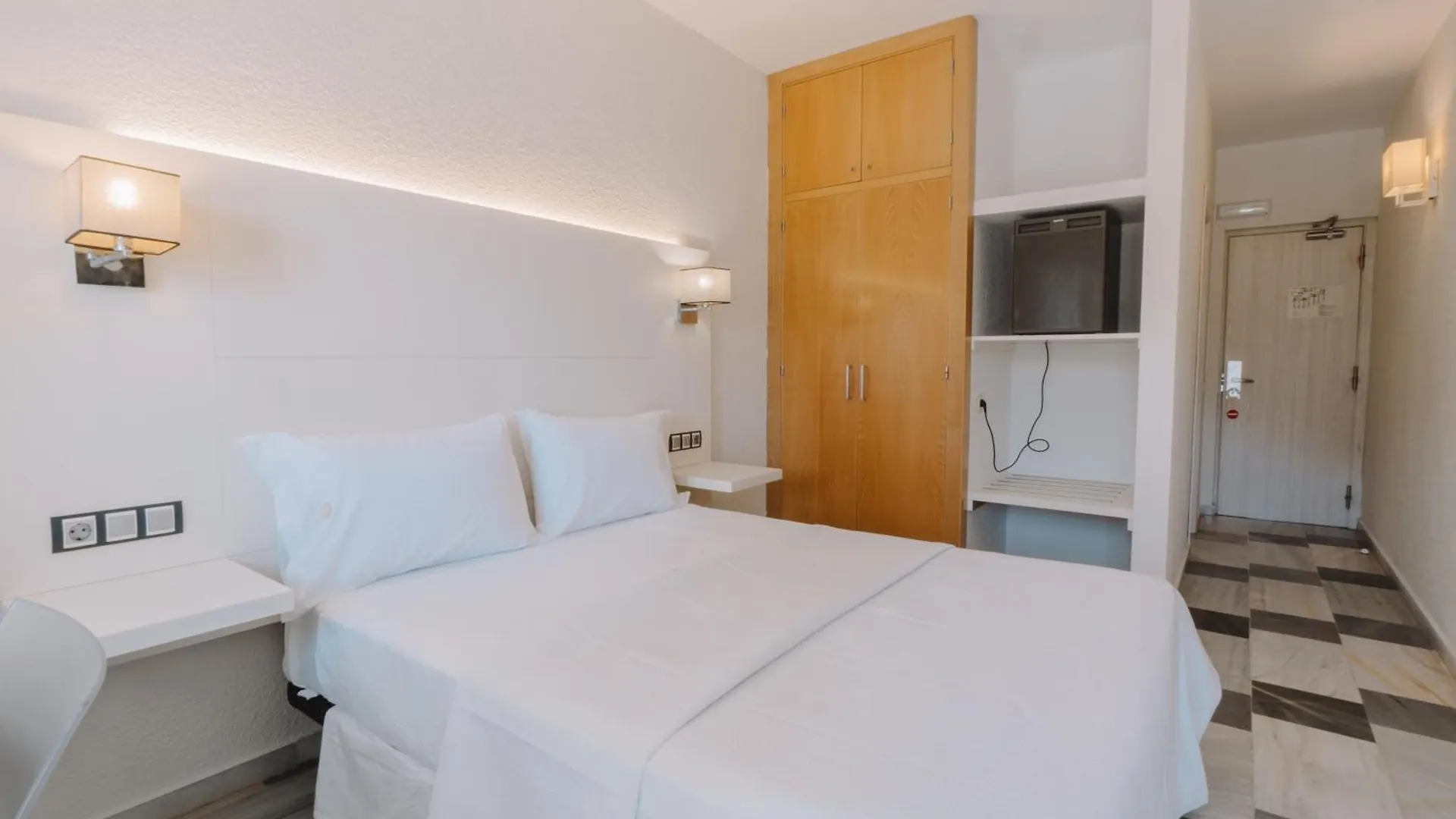 Guest house Hostal Las Gaviotas Del Cabo San Jose
